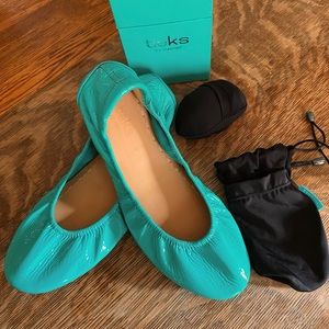 Tieks in Tiek Blue Paten Leather size 9